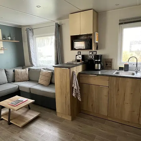 Domaine De Kerlann - Mobilhome Refait A Neuf- 40m2 - Service De Conciergerie Et Lits Faits Offerts